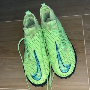 Boy soccer/football Cleats